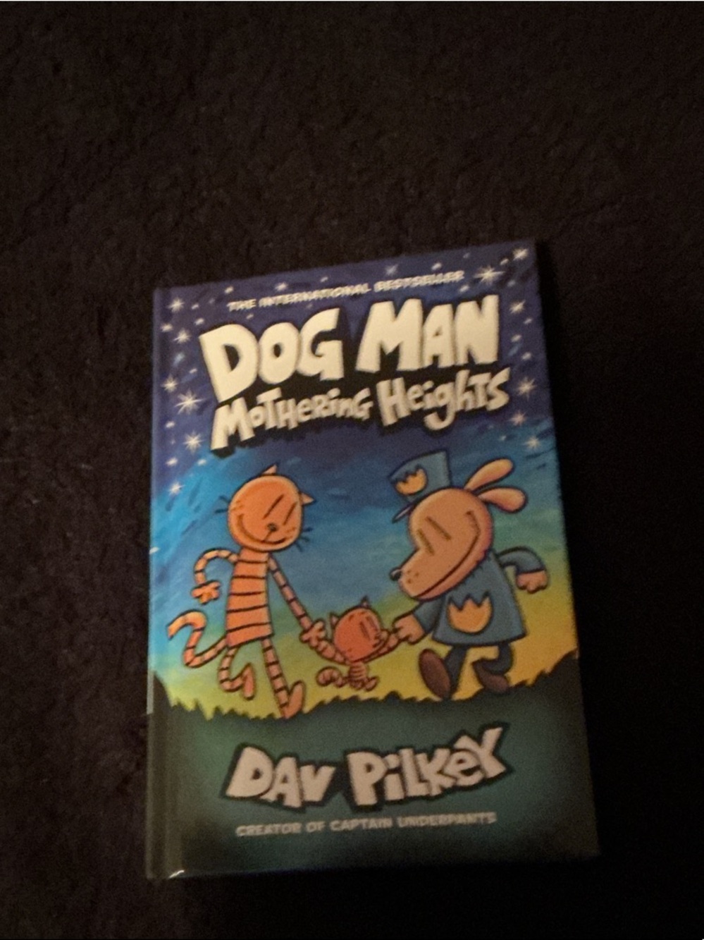 Dog Man Mothering Heights - Blue Cover